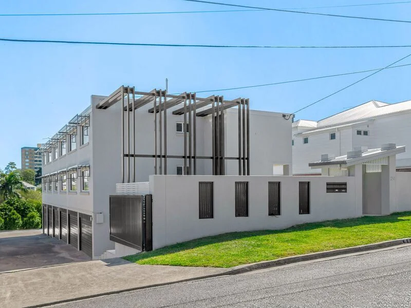 Additional image 10 of 1/24 Dickens Street, Norman Park QLD 4170