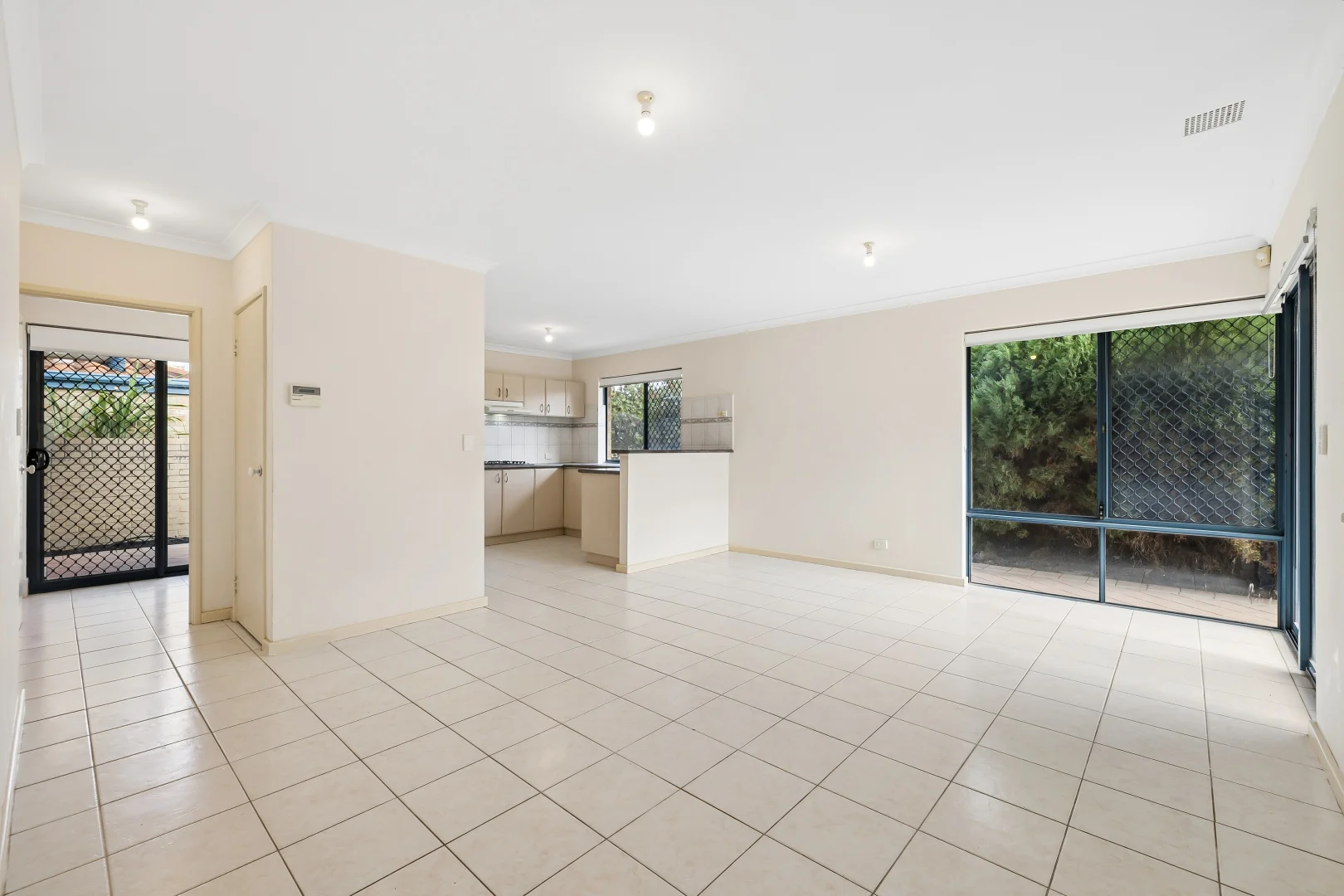 Additional image 10 of 3B Duke Street, Bentley WA 6102