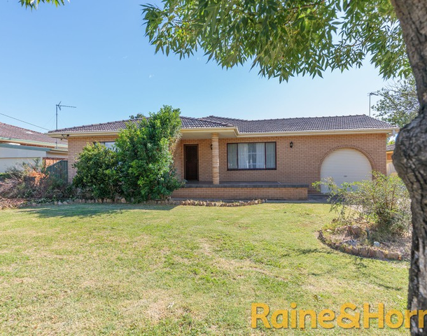 16 Emerald Street, Dubbo NSW 2830