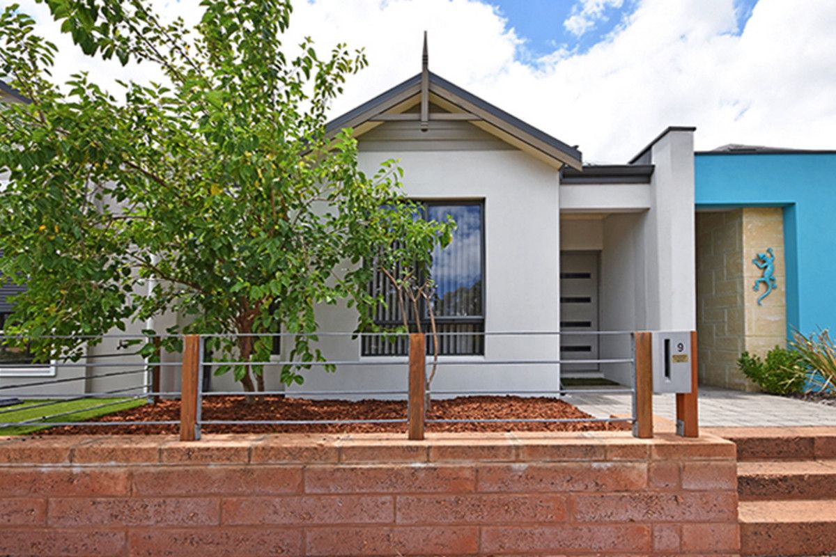 2 bedrooms House in 9 Stanbury Crescent ELLENBROOK WA, 6069