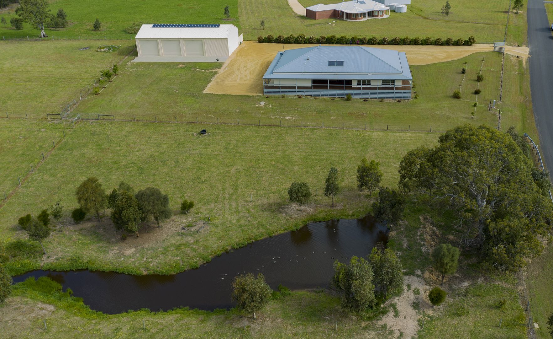 32 CARDICE Drive, Stratford VIC 3862, Image 2