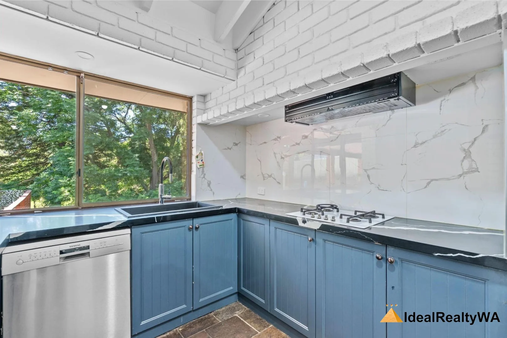 Additional image 11 of 25 Farleigh Drive, Willetton WA 6155