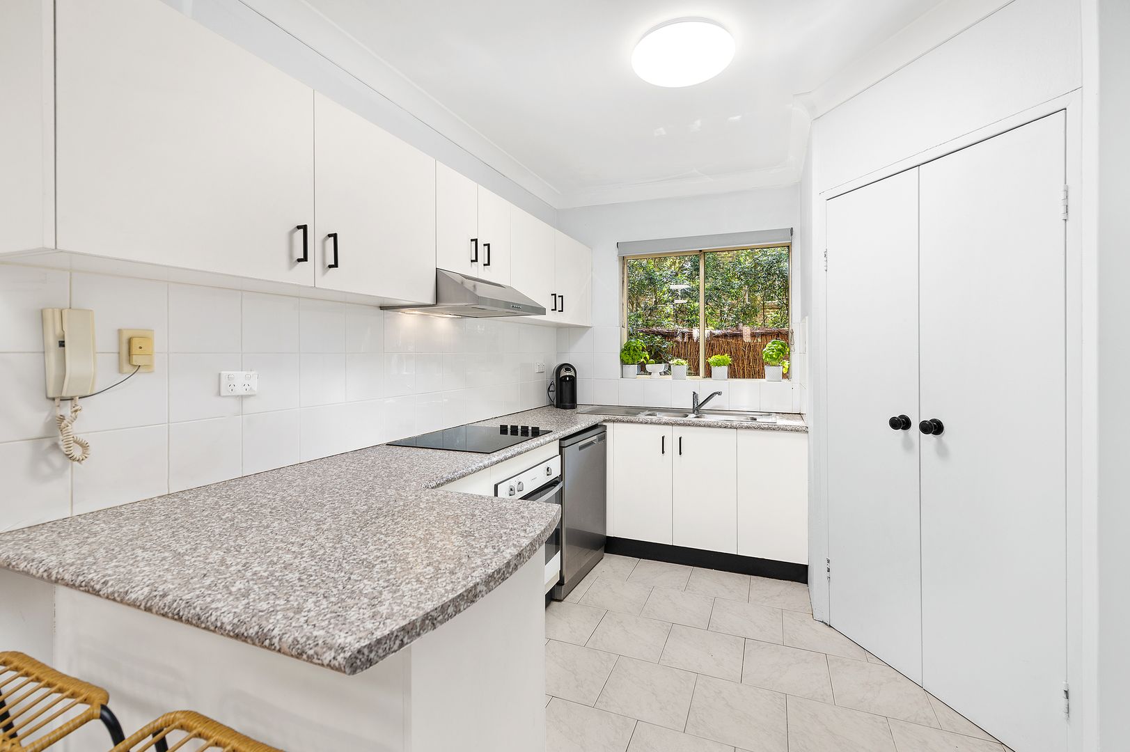 2/1 May Street, Hornsby NSW 2077
