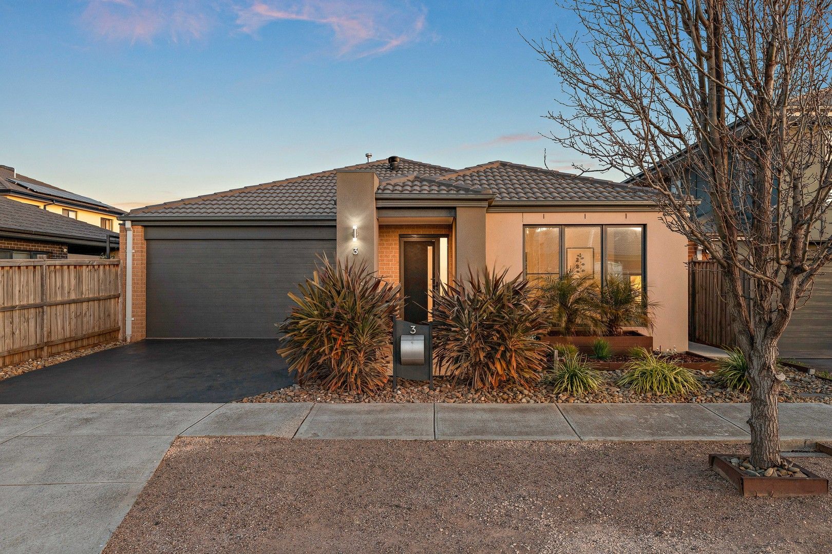 3 bedrooms House in 3 Wilde Street FRASER RISE VIC, 3336