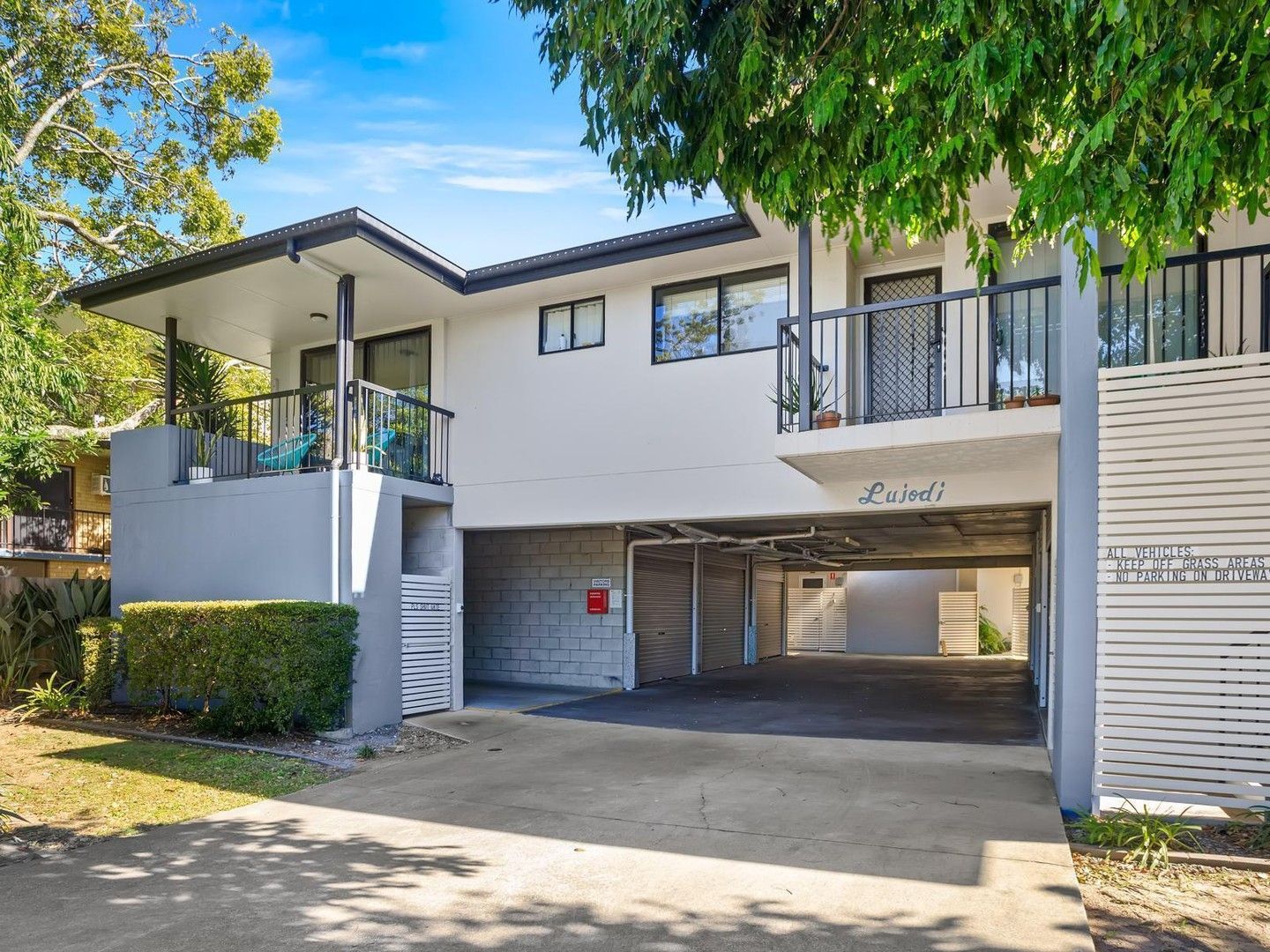 2 bedrooms Apartment / Unit / Flat in 6/8 Mordant Street ASCOT QLD, 4007