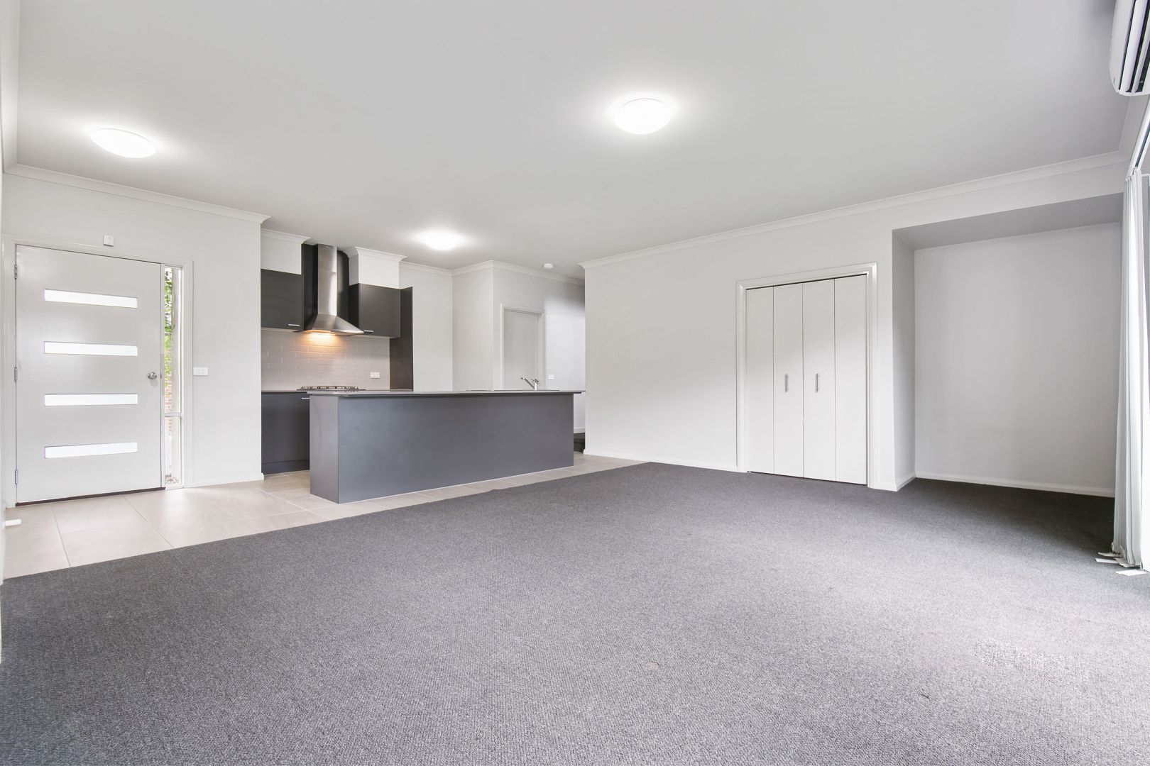 3/5 Dixie Court, Meadow Heights VIC 3048, Image 1