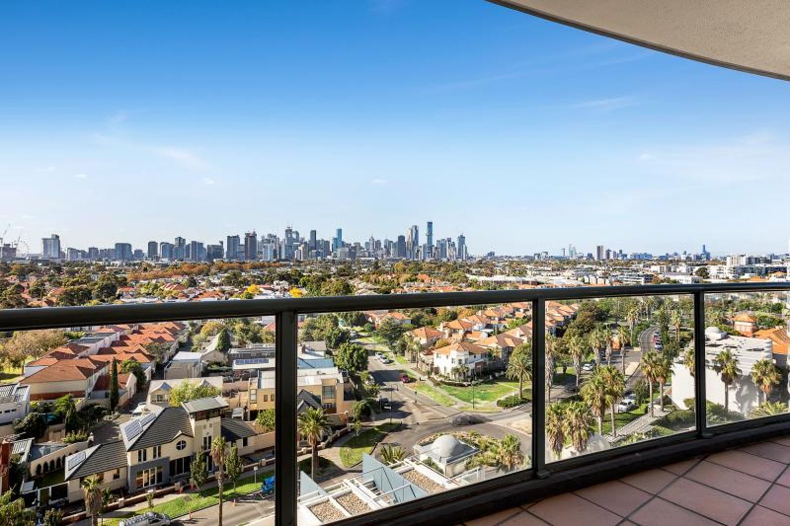 3 bedrooms Apartment / Unit / Flat in 904/115 Beach Street PORT MELBOURNE VIC, 3207