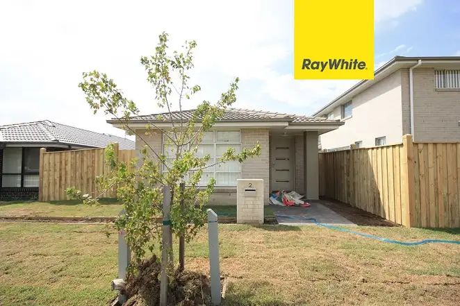 2 bedrooms House in 2 Eade Street ORAN PARK NSW, 2570