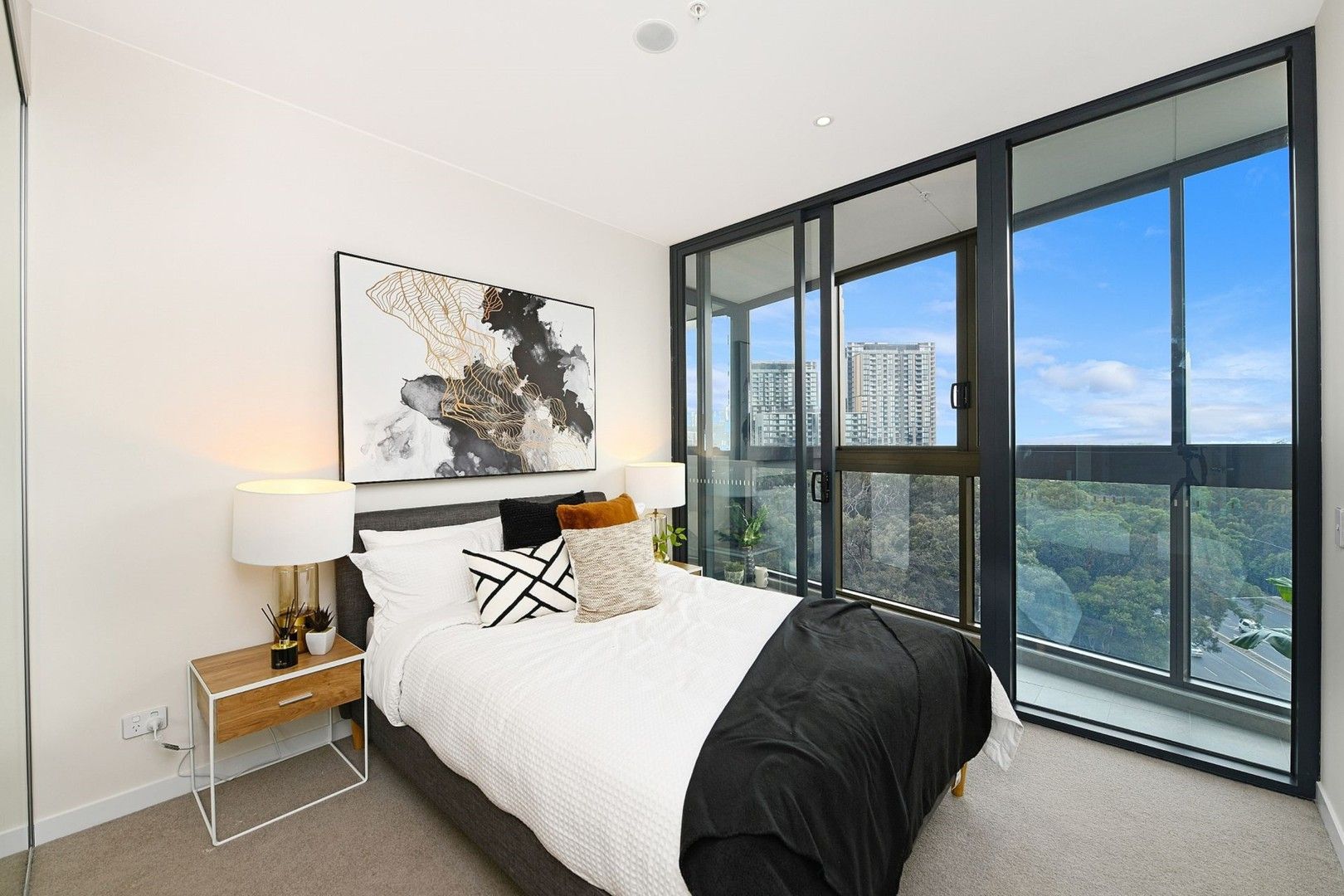 2 bedrooms Apartment / Unit / Flat in 906/27 Halifax Street MACQUARIE PARK NSW, 2113