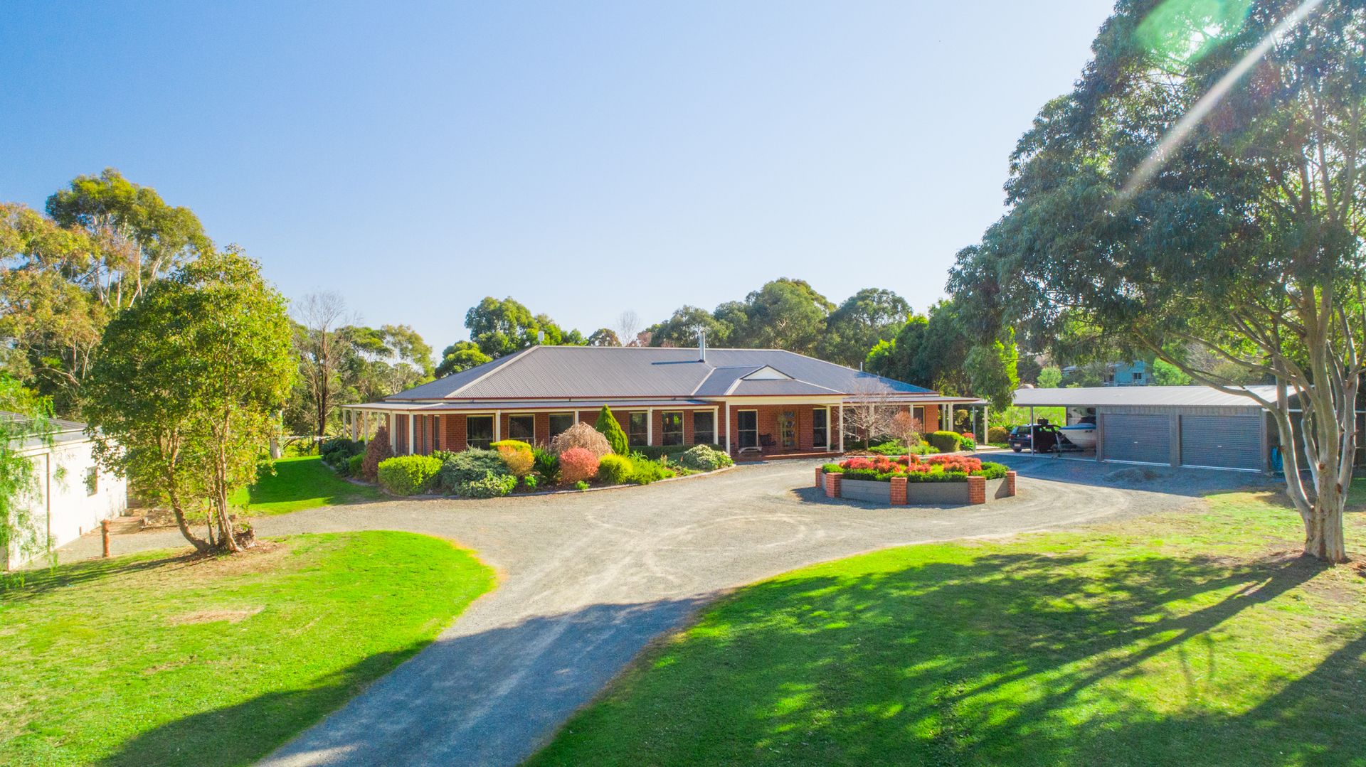 187 NicholsonSarsfield Road, Nicholson Property History & Address