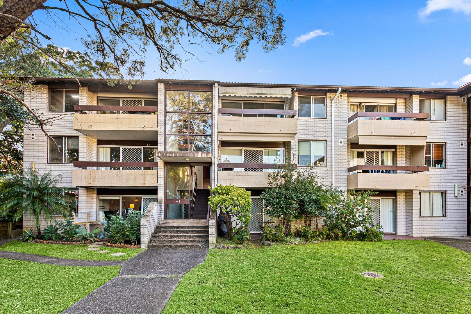 2 bedrooms Apartment / Unit / Flat in 5/33-41 Victoria Avenue PENSHURST NSW, 2222