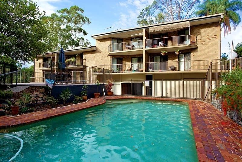 2 bedrooms Apartment / Unit / Flat in 3/37 Alexandra Avenue TARINGA QLD, 4068