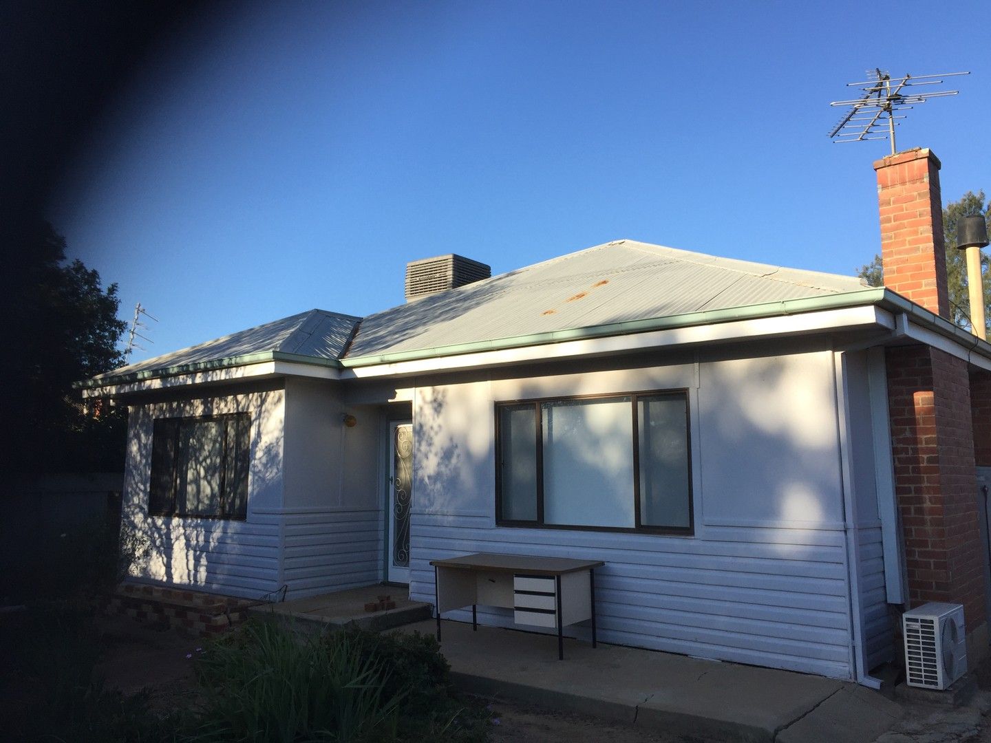 247 Pine, Hay NSW 2711, Image 0