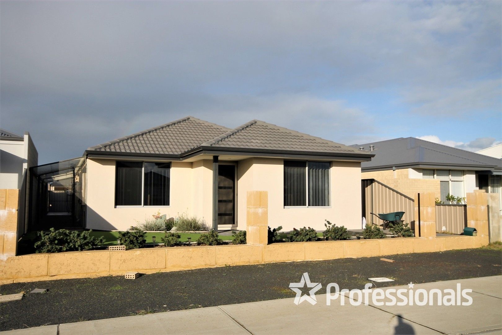 79 Grandite Fairway, Australind WA 6233, Image 0