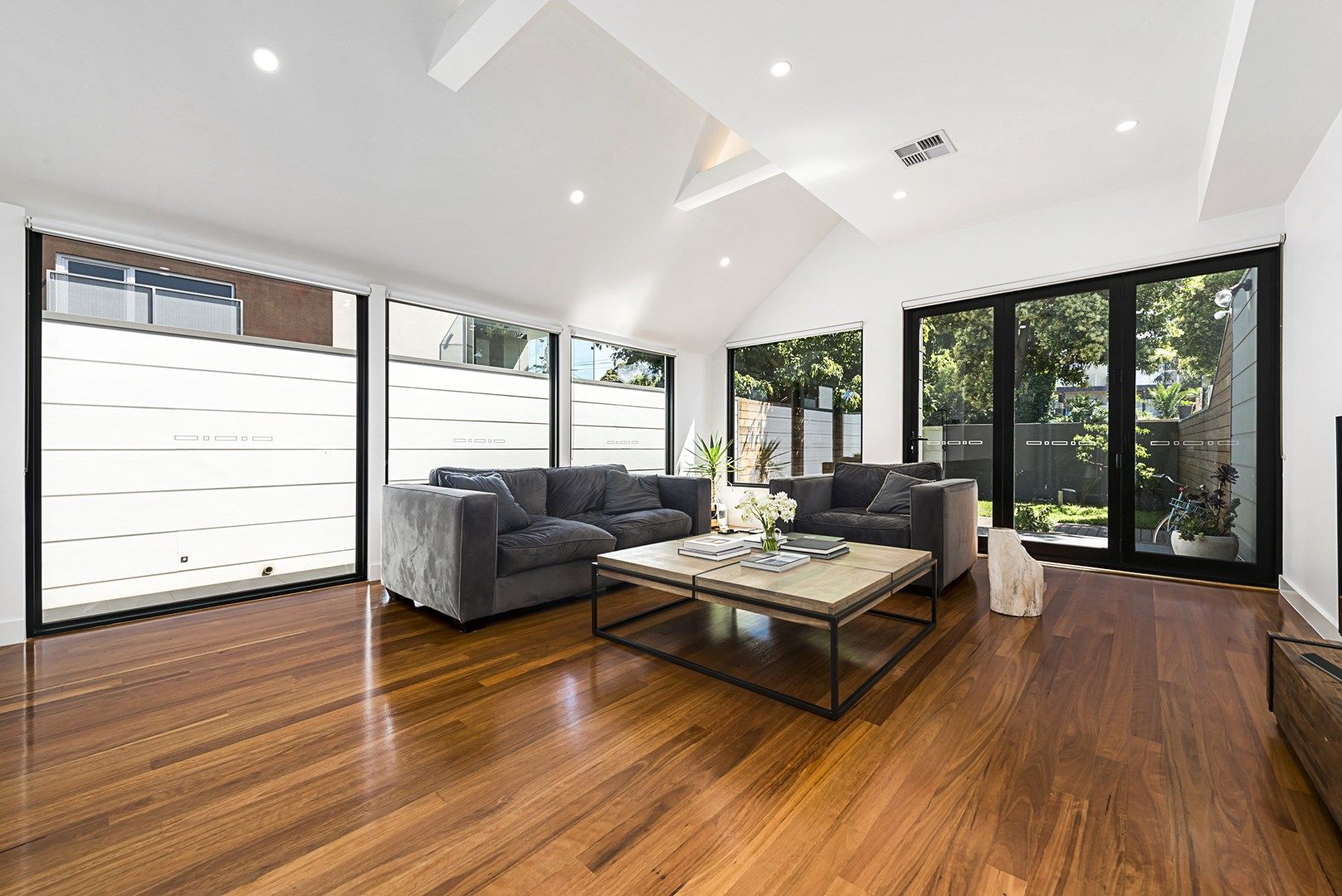 3 bedrooms House in 445B Balcombe Rd BEAUMARIS VIC, 3193