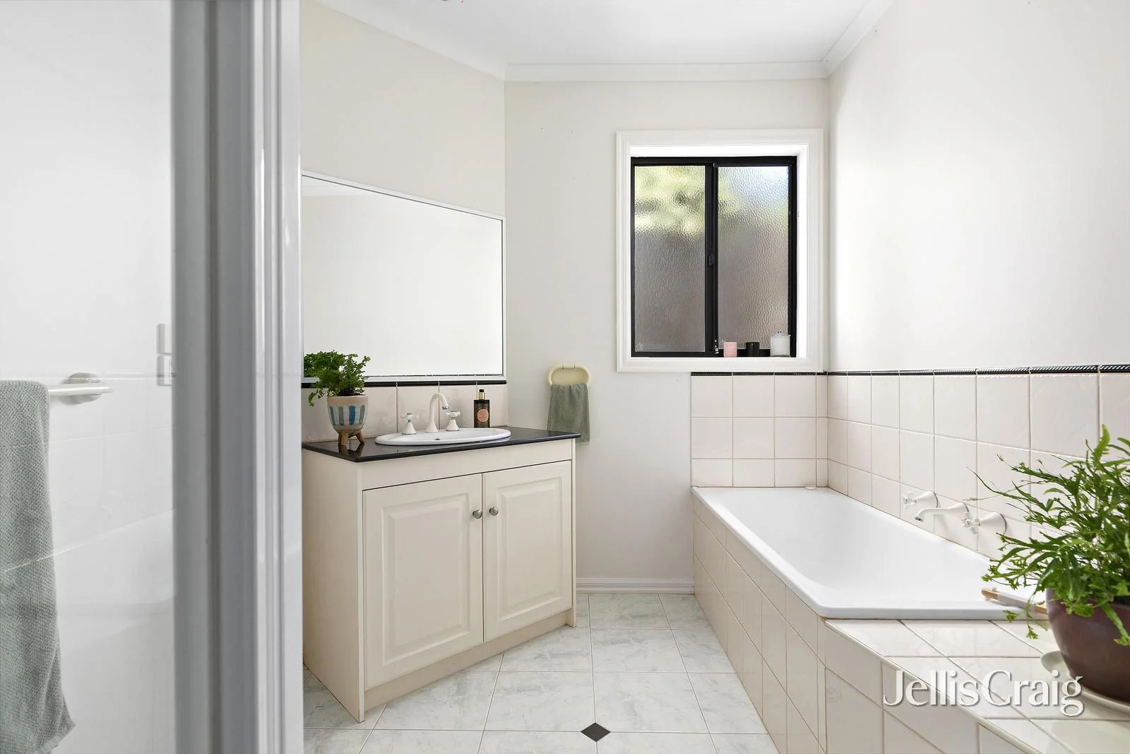 Additional image 10 of 2/70-72 Coghlan Street, Niddrie VIC 3042