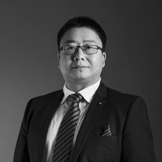 Scott Xue, Sales representative
