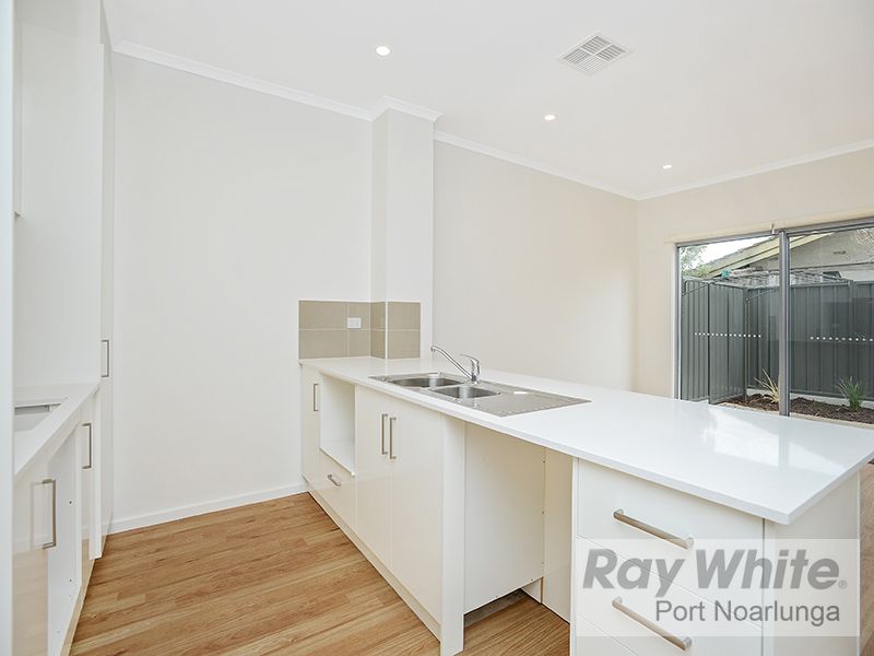 55A Fremantle Road, Port Noarlunga South SA 5167, Image 2