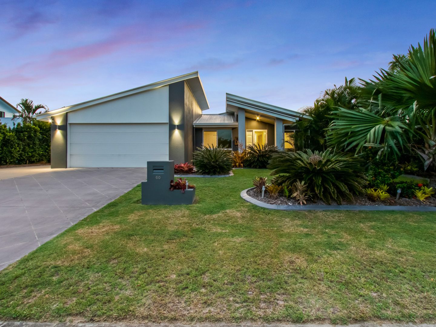 60 Sirenia Drive, Burrum Heads QLD 4659, Image 1