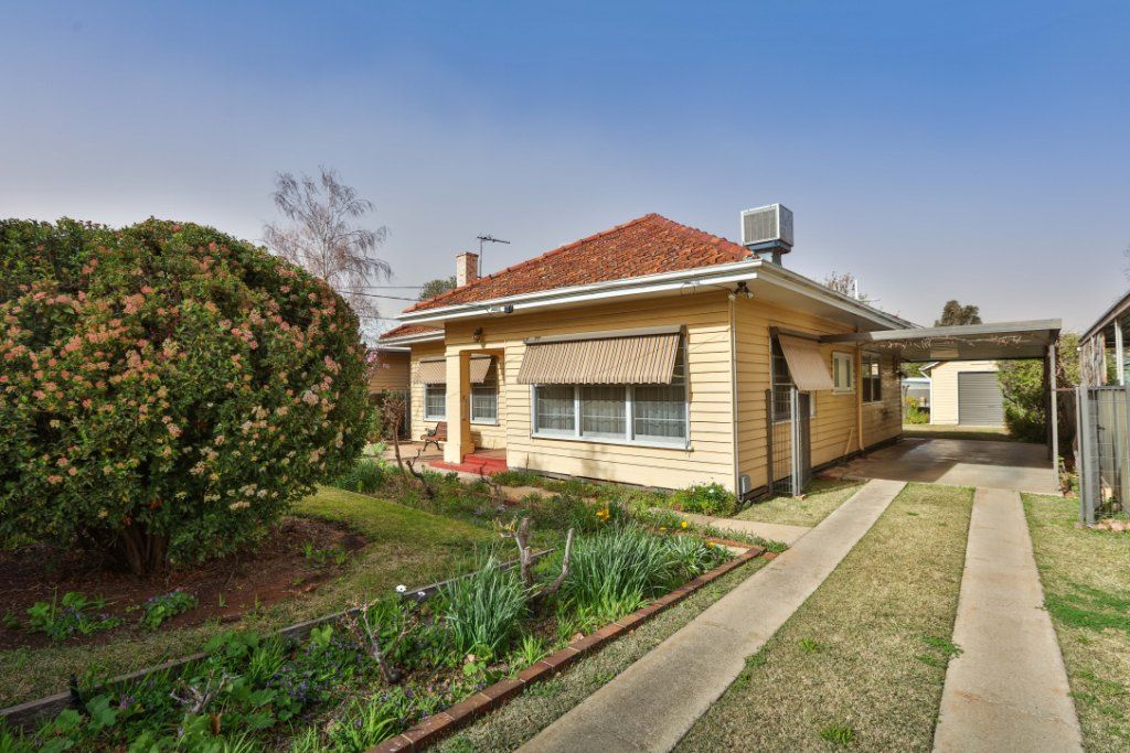 12 Henderson Place, Mildura VIC 3500, Image 1