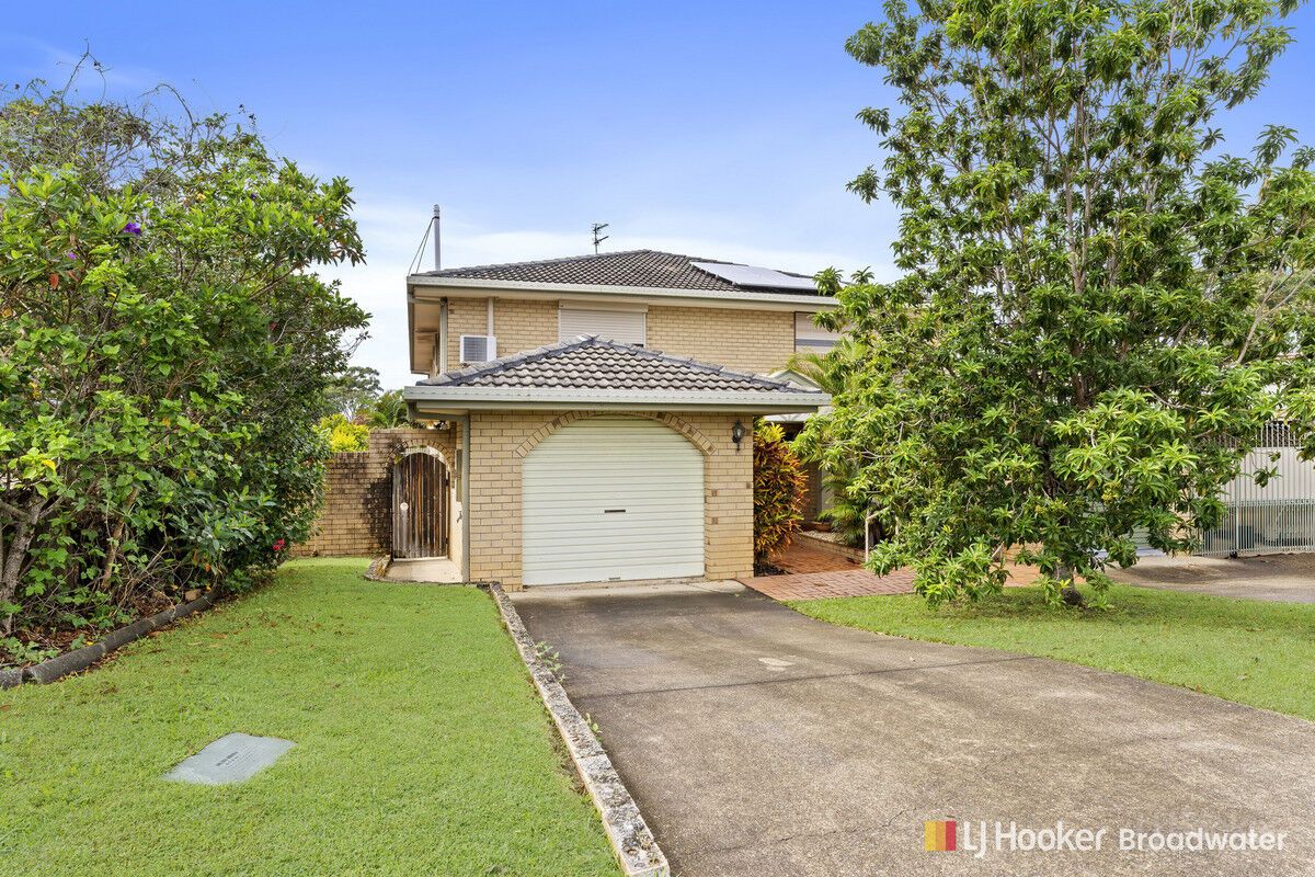 1/11 Davebill Court, Labrador QLD 4215, Image 0