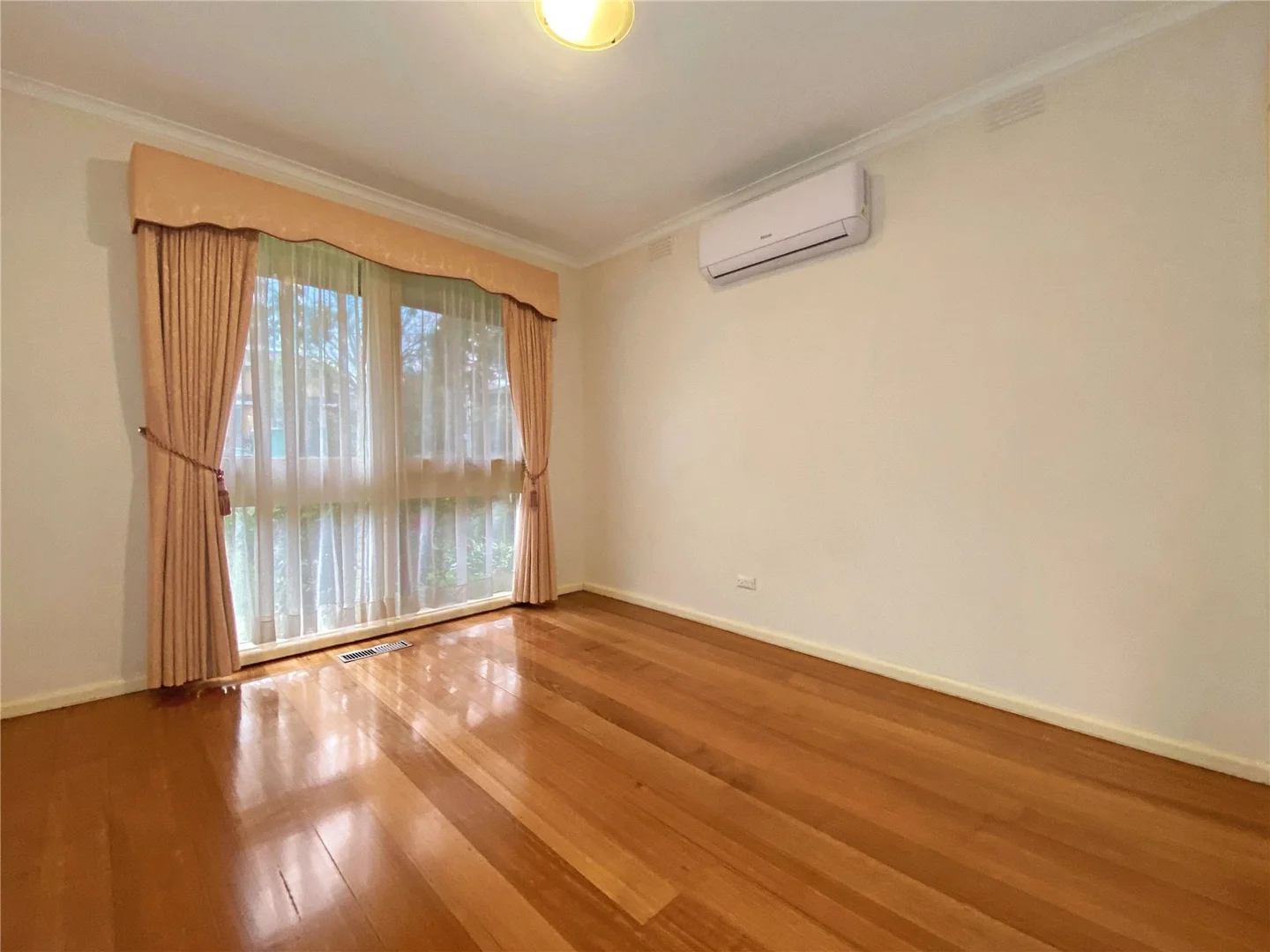 Additional image 5 of 7 Randall Ct, Mount Waverley VIC 3149