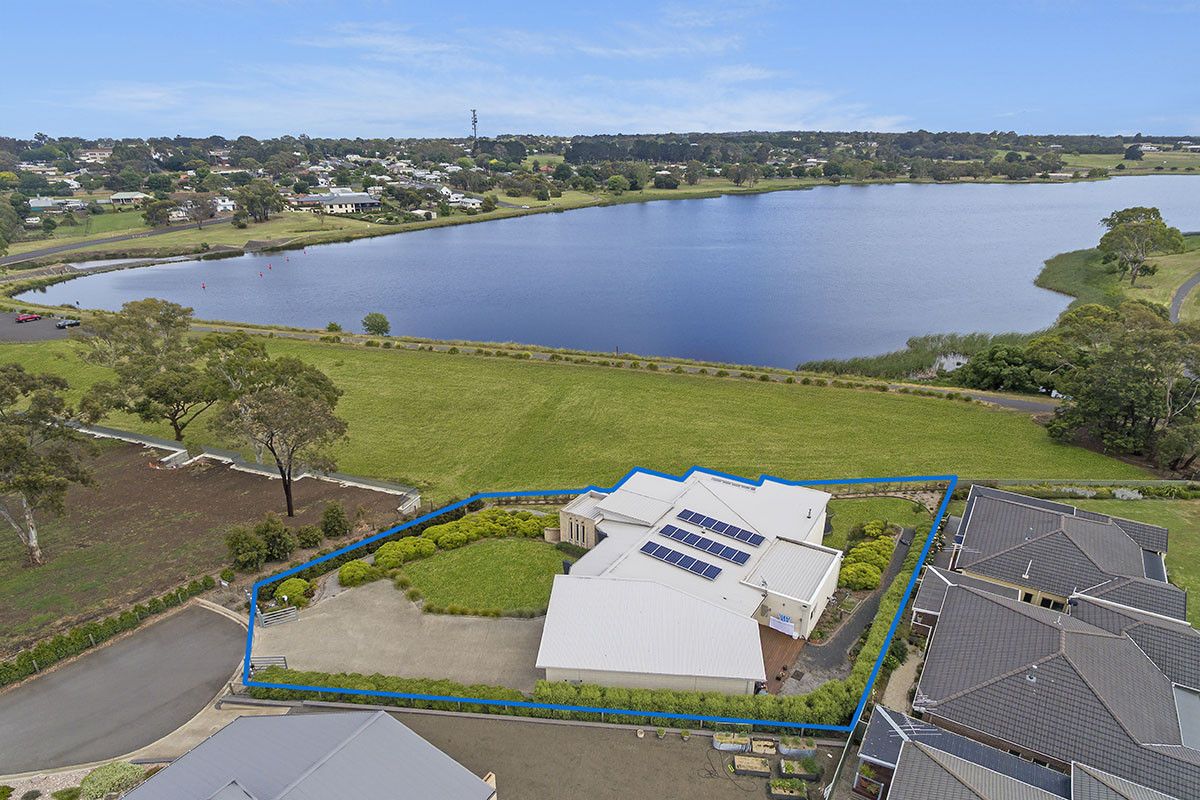 3 Edradour View, Hamilton VIC 3300, Image 2