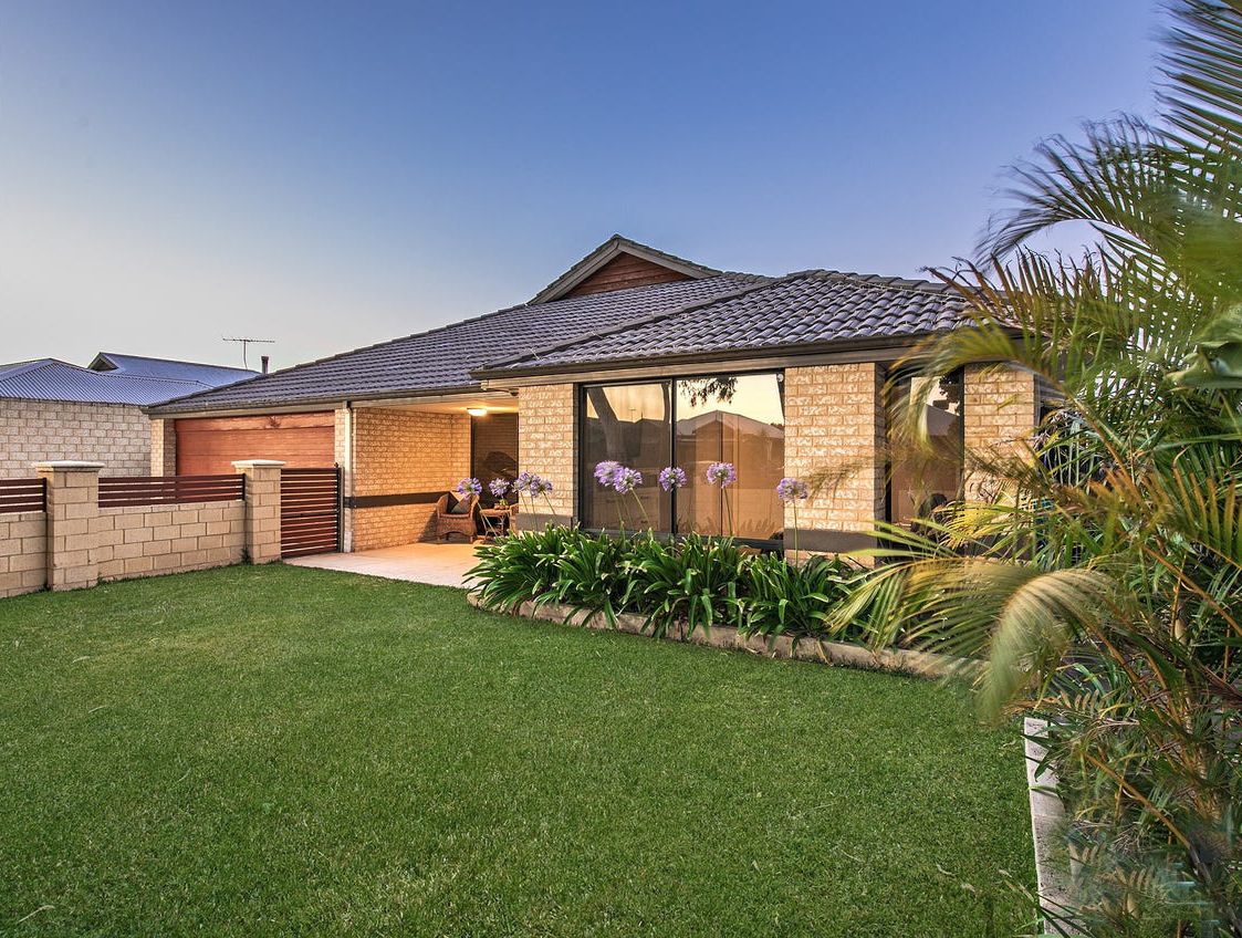 4 bedrooms House in 57 Rivergums Boulevard BALDIVIS WA, 6171