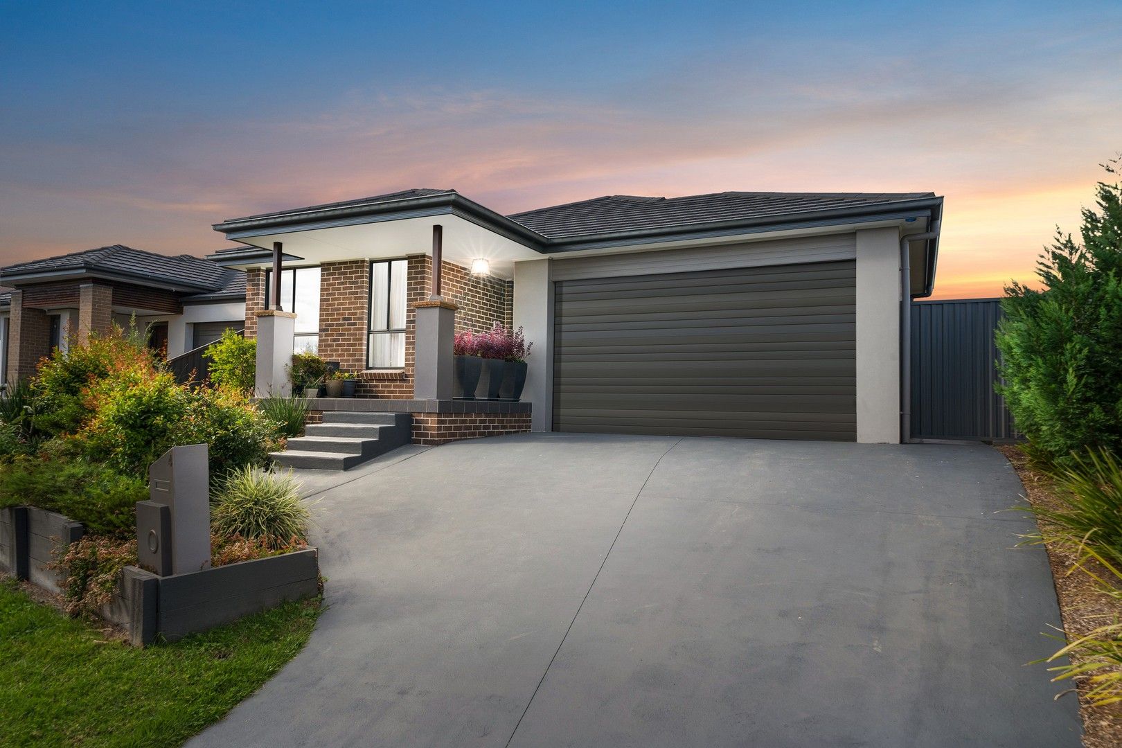 4 Peak Place, Glenmore Park NSW 2745, Image 0