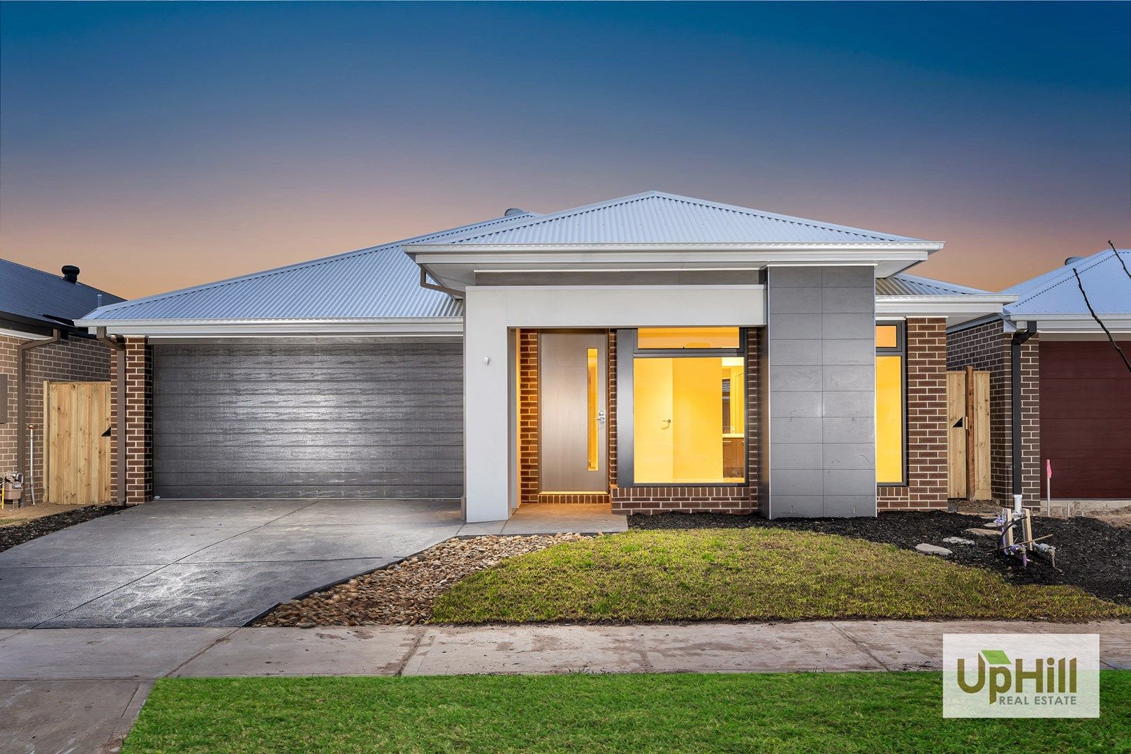 37 WINCHCOMBE WAY, Cranbourne North VIC 3977, Image 0