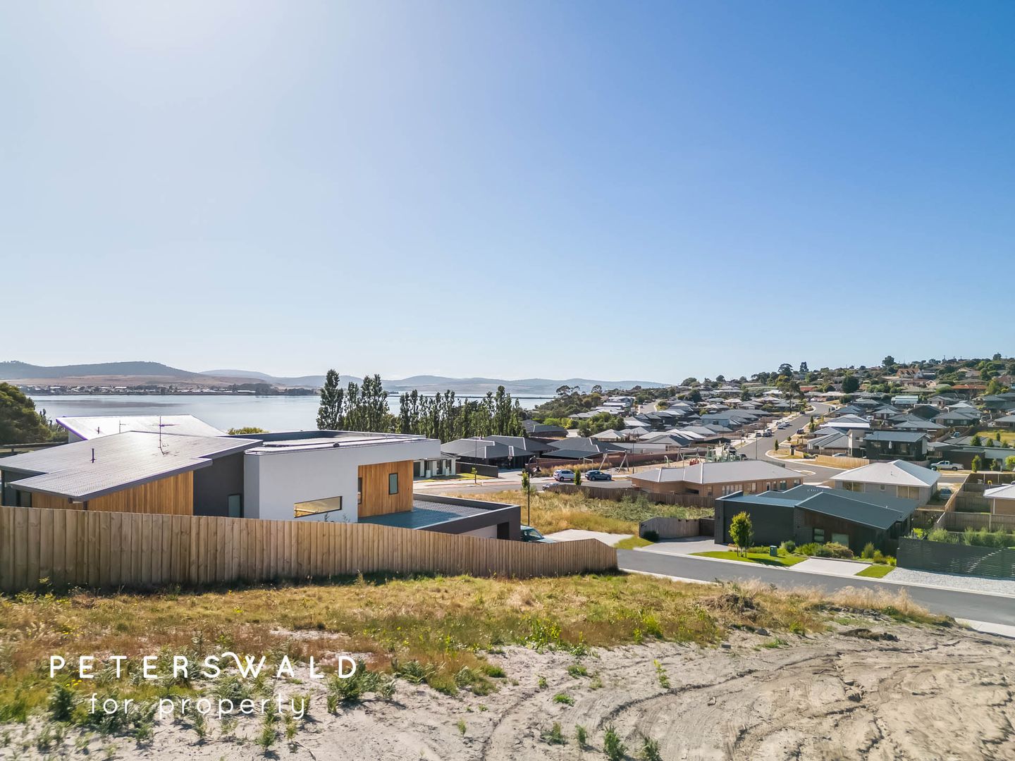 5 Lagoon View Court, Midway Point TAS 7171, Image 2