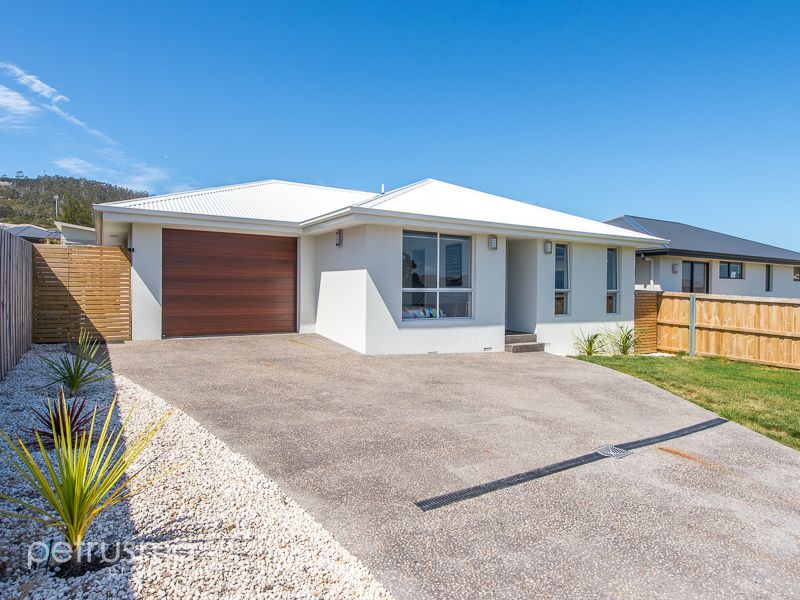 2/53 Mariah Crescent, Oakdowns TAS 7019, Image 0