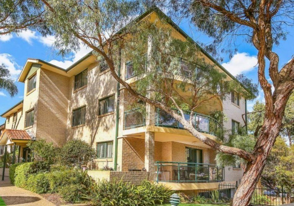 2 bedrooms Apartment / Unit / Flat in Unit 10/19-25 Sir Joseph Banks Street BANKSTOWN NSW, 2200