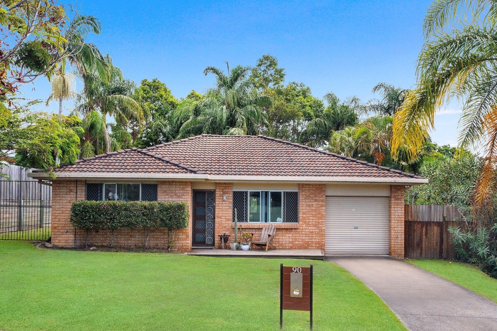 90 Mingaletta Drive, Ashmore QLD 4214 Domain