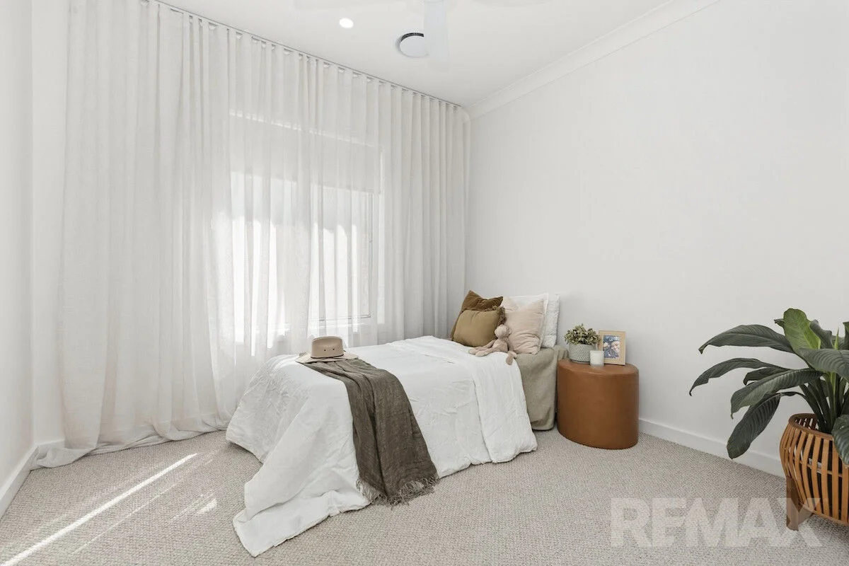 Additional image 15 of 10 Burt Street, Gobbagombalin NSW 2650