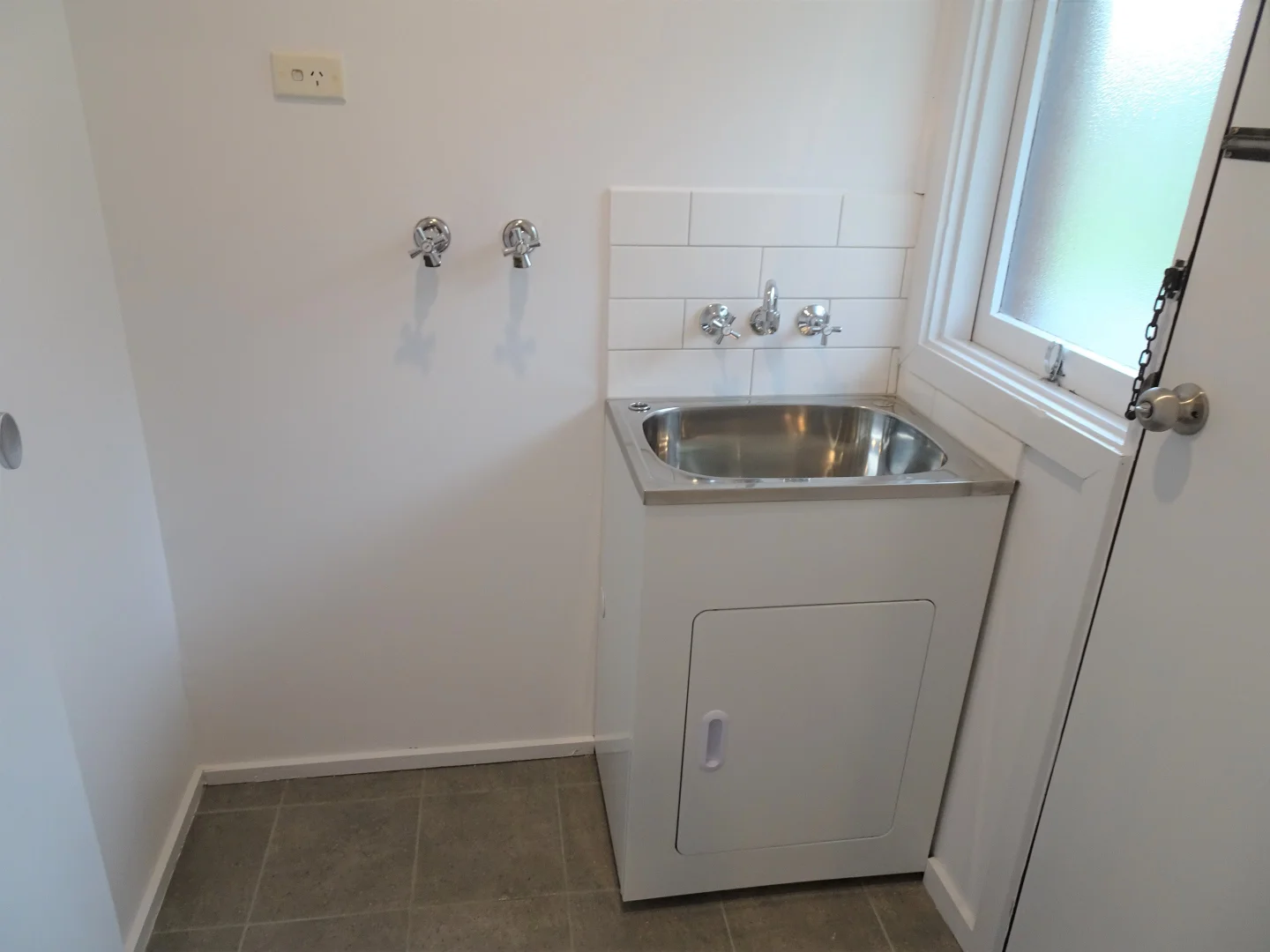 Additional image 9 of 4/88A Henty Street, Reservoir VIC 3073