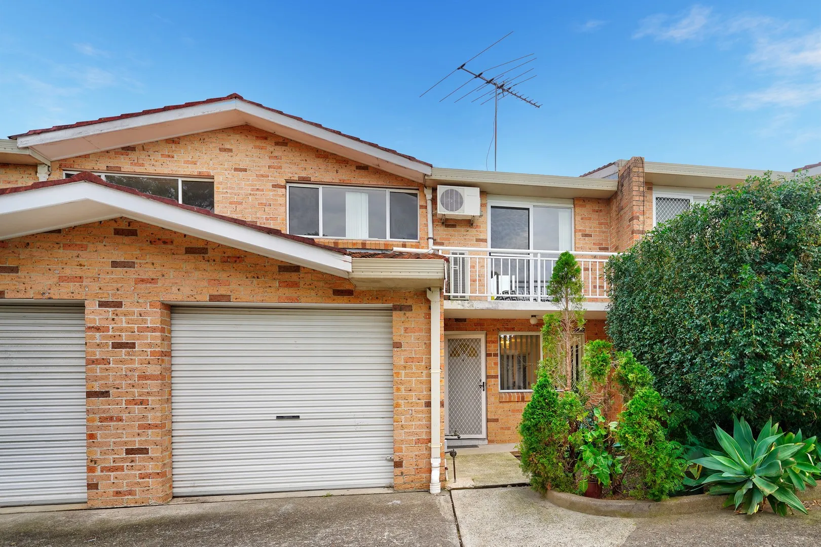 Freshly Updated Townhouse in Boutique Complex of only 16 Townhouses with Low Strata of Only $460 per Quarter, Merrylands