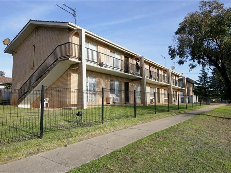 6/4 Nordlingen Drive, Tolland NSW 2650, Image 0