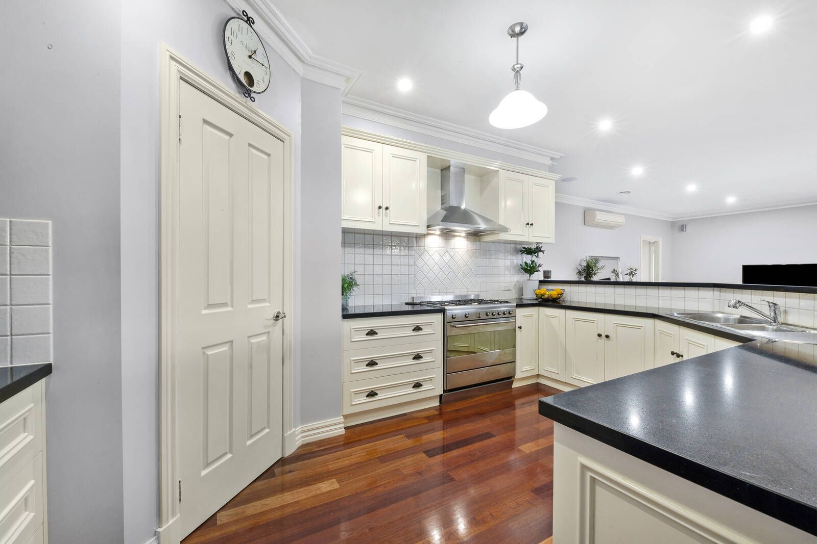 27 Ashbourne Street, Herne Hill VIC 3218, Image 1