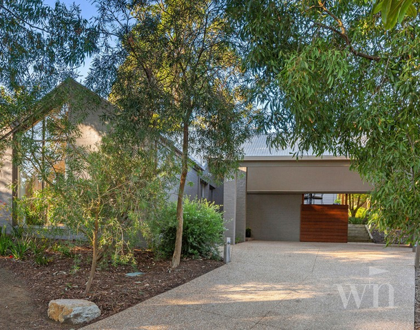 33A Kilburn Grove, Mount Martha VIC 3934