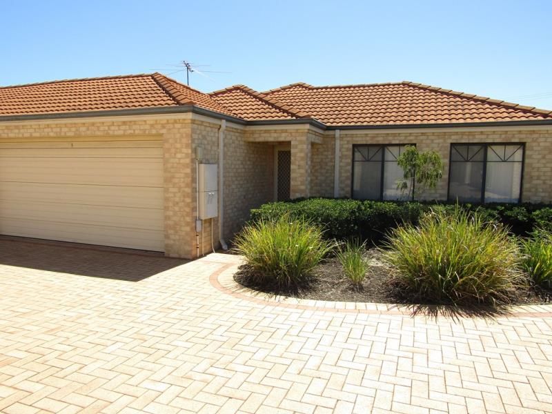 3 bedrooms Villa in 5/12 Alexander Road RIVERVALE WA, 6103