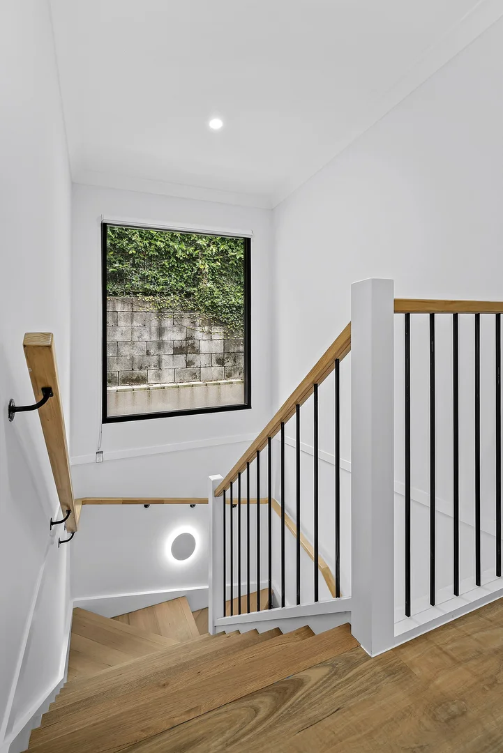 Additional image 8 of Indooroopilly QLD 4068