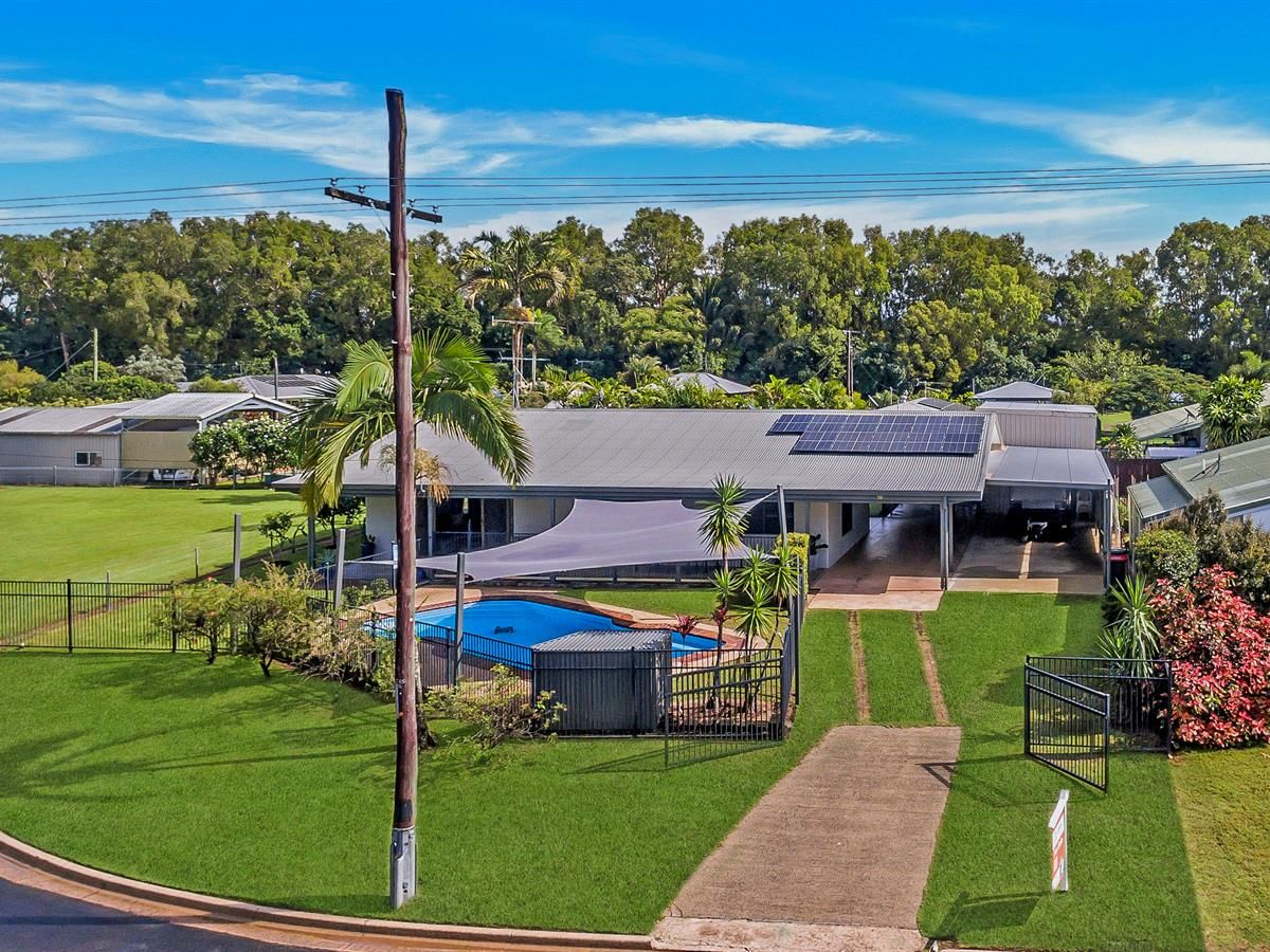 19 Casuarina Street, Tully Heads QLD 4854, Image 1