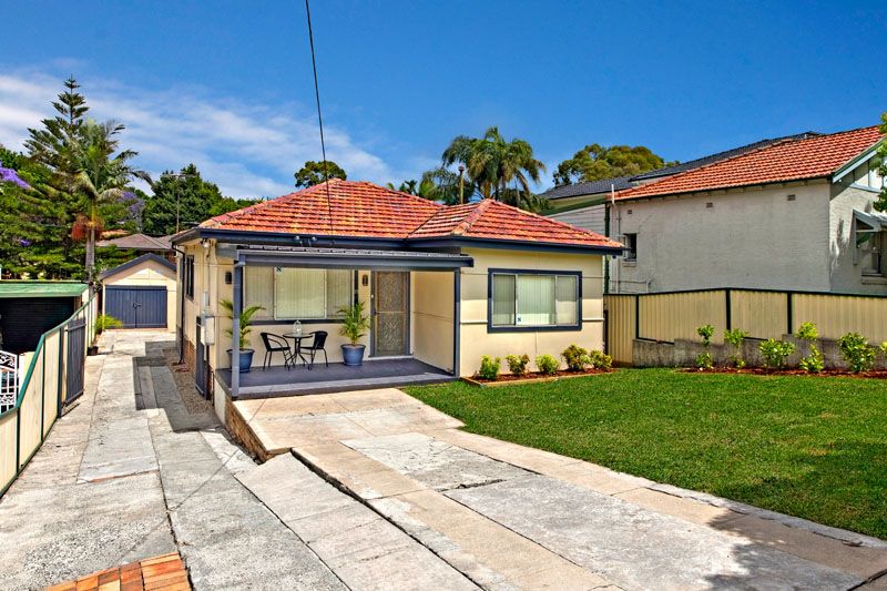 37 Lees Avenue, Croydon Park NSW 2133