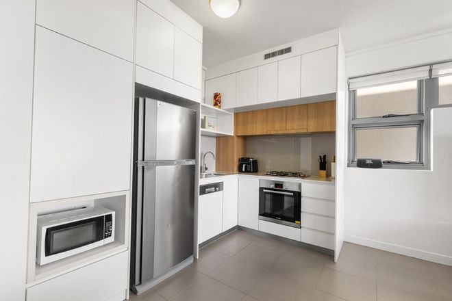 2301/118 Parkside Circuit Hamilton 4007 - Image 4