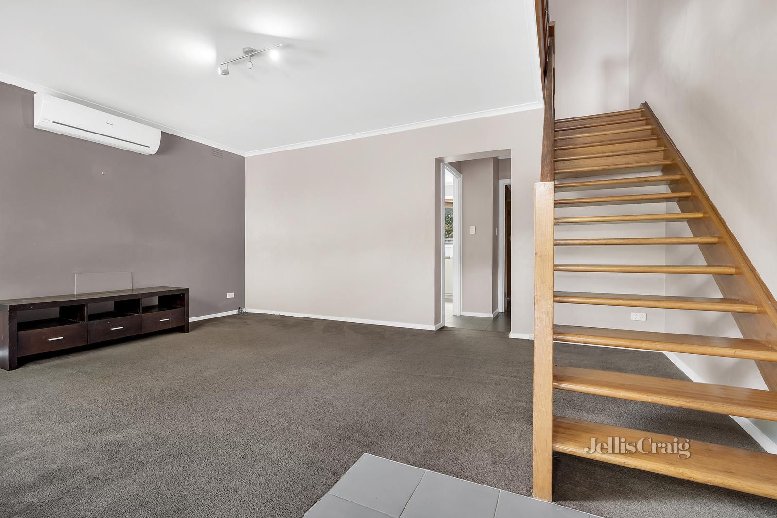 1/36 Josephine Street, Oak Park VIC 3046, Image 1