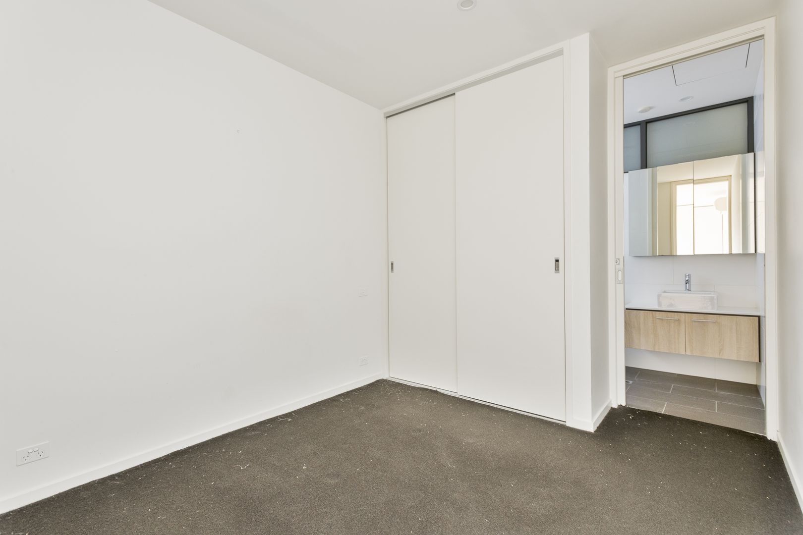 103/58 Stead Street, South Melbourne VIC 3205, Image 2