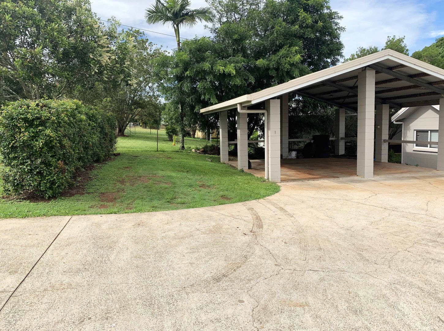 1/21 Goldview Street, Atherton QLD 4883 Apartment For Rent 300