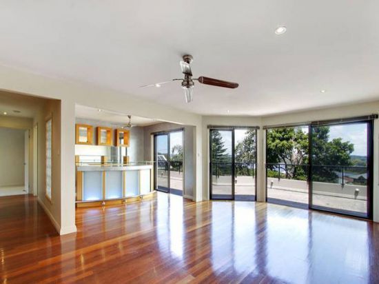 13 Spoon Bay Road, FORRESTERS BEACH NSW 2260, Image 1