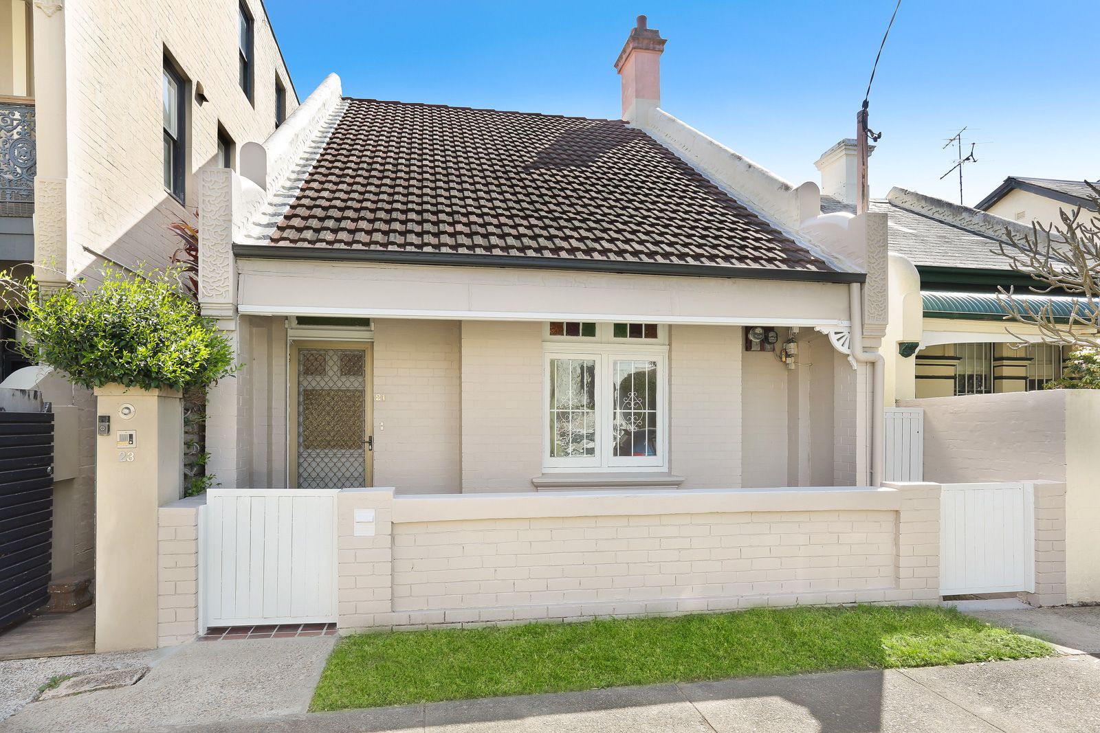 21 Bourke Street, Queens Park NSW